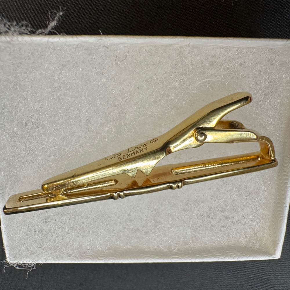 Christian Dior Men's GOLD “CD” Logo Tie Clip Bar for Neck Tie - Picture 11 of 13